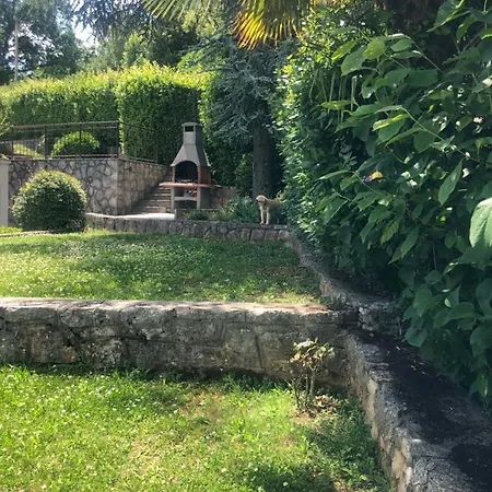 Perla - With Sea View