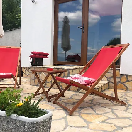 Perla - With Sea View