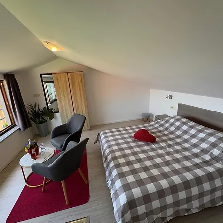 Perla - With Sea View