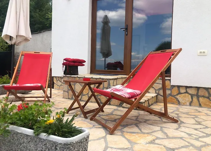 Perla - With Sea View