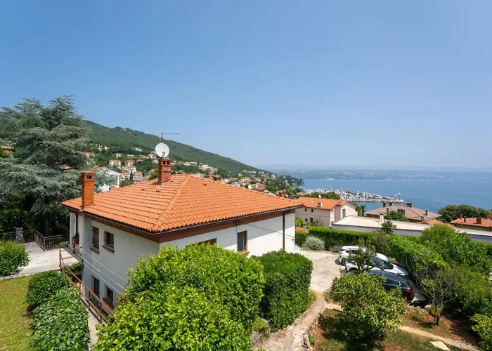 Perla - With Sea View * Opatija