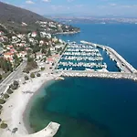 Perla - With Sea View Apartament Opatija