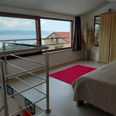Perla - With Sea View *