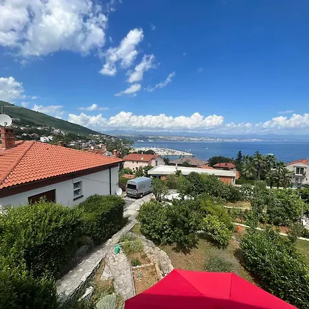 Apartman Perla - With Sea View