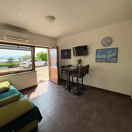 Perla - With Sea View Опатия