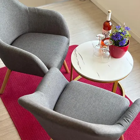 Perla - With Sea View Апартаменты