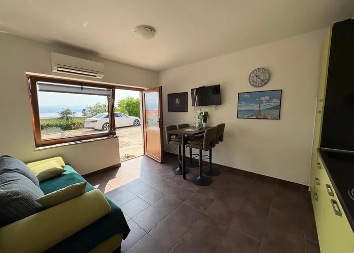 Perla - With Sea View Опатия