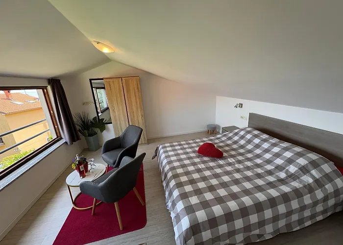 Perla - With Sea View