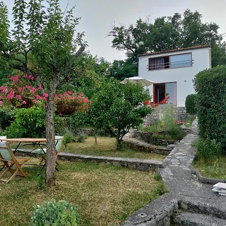 Perla - With Sea View