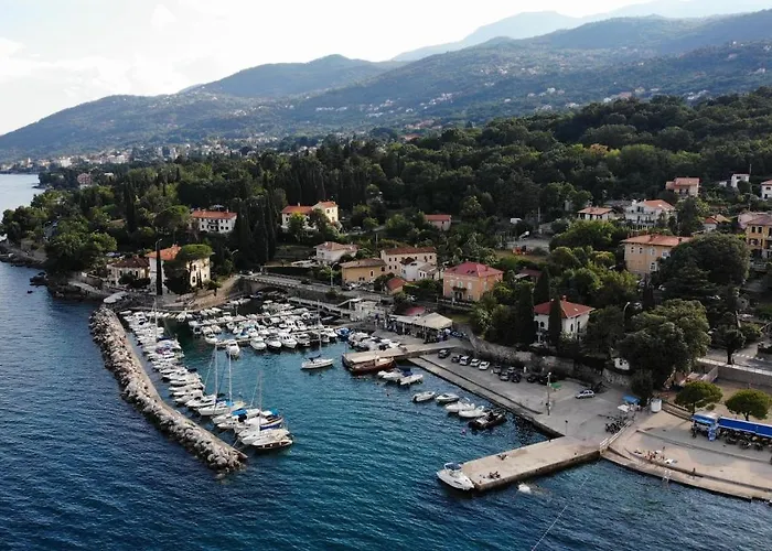 Perla - With Sea View Daire Opatija